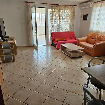 Maria Apartman *