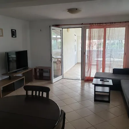 Maria Apartman *